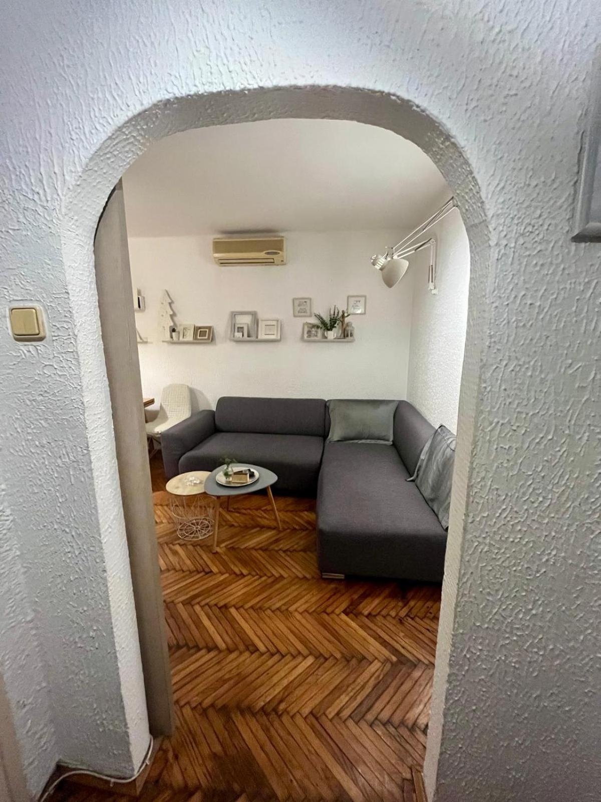 Kopernik - Parking Available Apartamento Belgrado Exterior foto